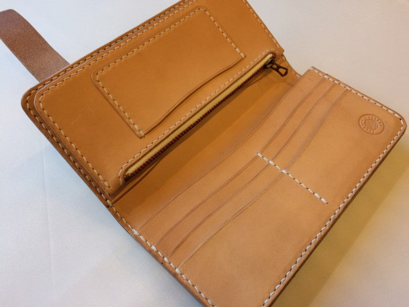 ロングウォレット(二つ折り) – 【公式】手作りレザー製品の伊の蔵